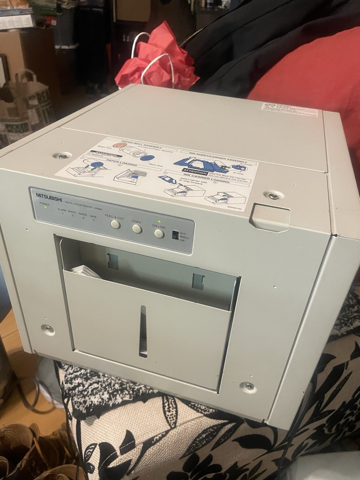 Mitsubishi DIGITAL COLOR PRINTER/CPB000DW With Extra Paper