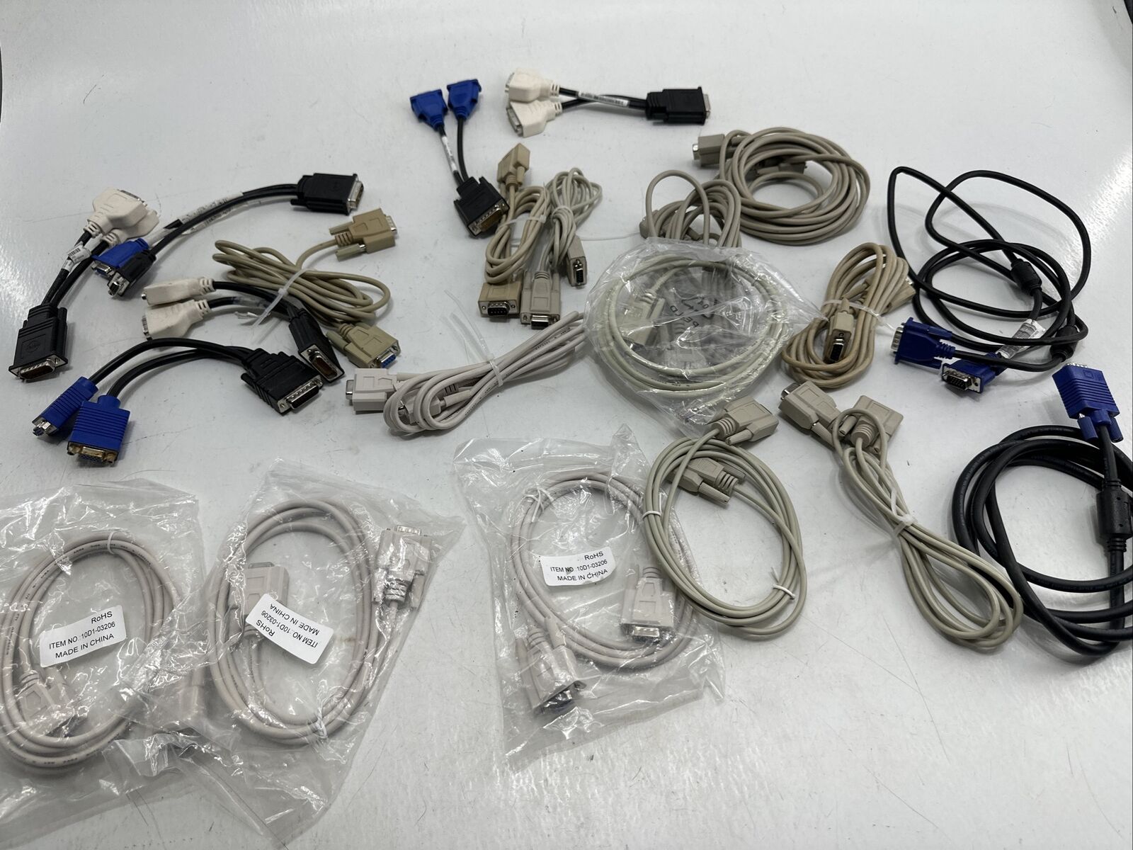 Lot Of DVI VGA Splitters Cables Computer Video Graphics Adapter Display Cord