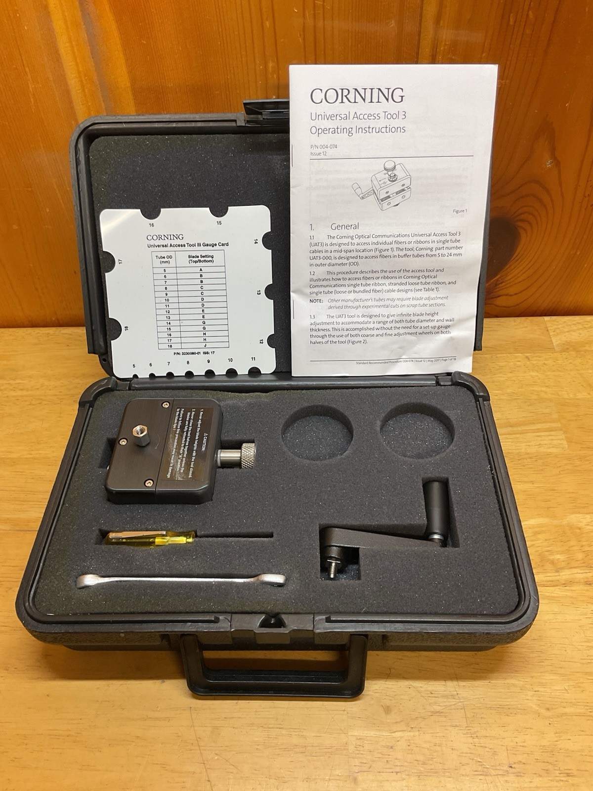 Corning UAT3-000 Fiber Cable Mid Span Access Tool Kit