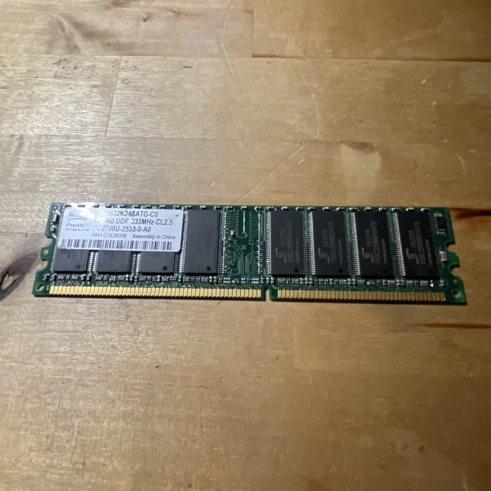 MEMORY 256MB DDR-333MHZ-CL2.5 V826632K24SATG-C0 PC2700U-2533 Memory Unit 1 Stick