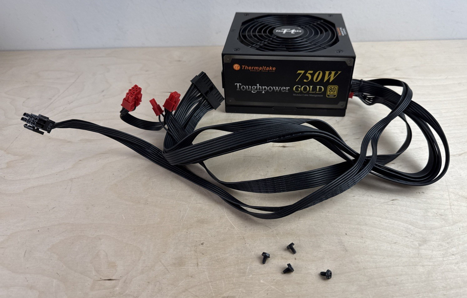 Thermaltake Toughpower GT 750W 80 Plus Gold Full Modular Black **TESTED**
