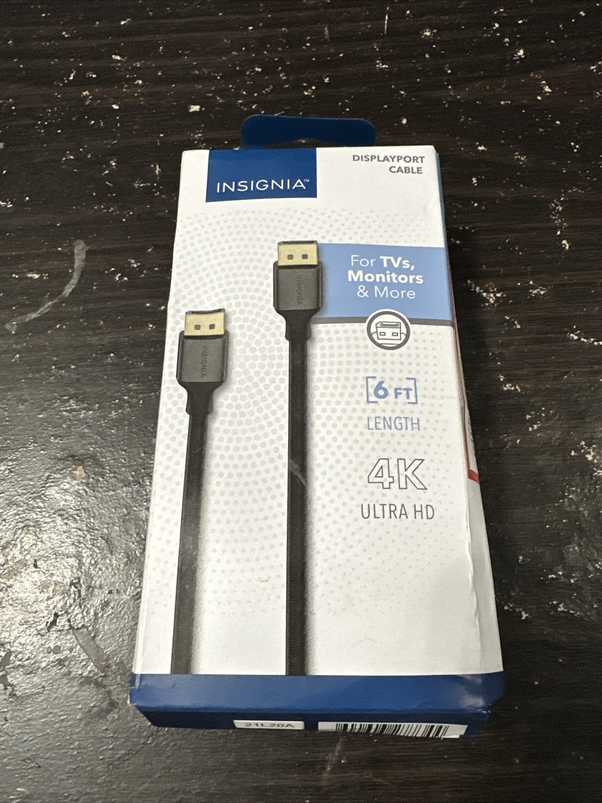 Insignia 6ft Display Port 4K Ultra HD Cable for TVs, Monitors Black