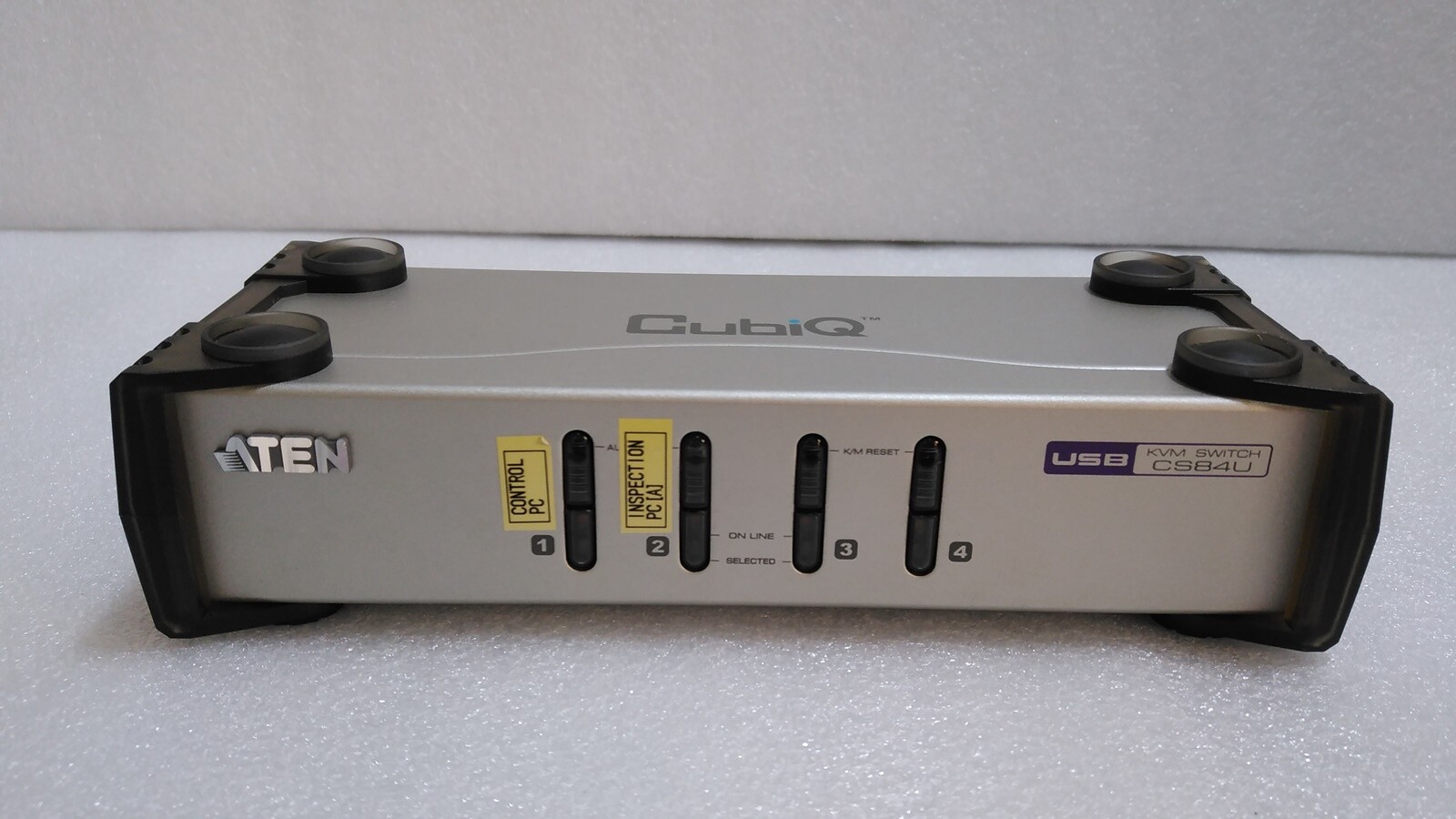 [Used] ATEN / CS84U // 4-Port PS/2-USB KVM Switch