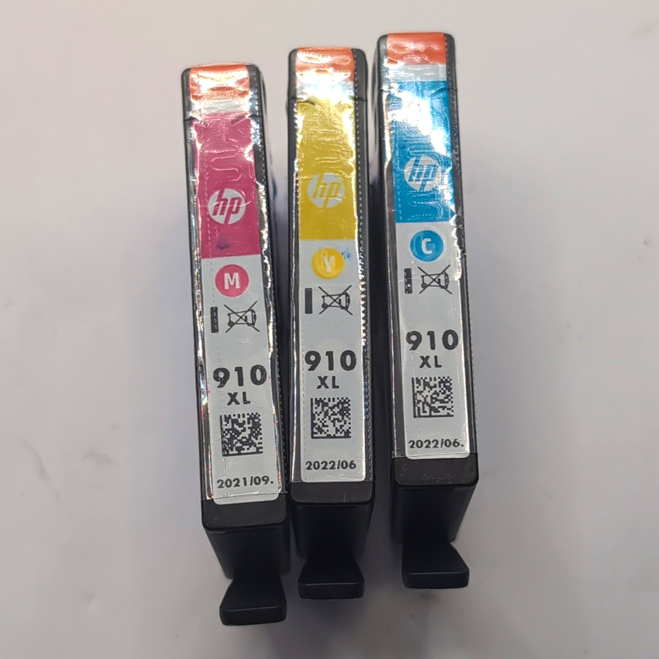 HP 910XL Genuine/Original Inkjet Ink Cartridges Cyan Yellow Magenta Set of 3