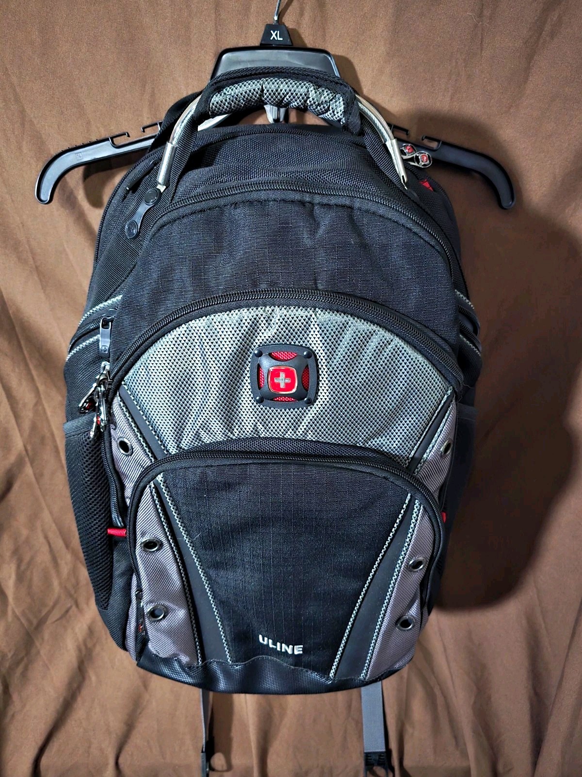 Wenger SwissGear WLN1559 Nylon Laptop Backpack 17in Black/Gray Padded