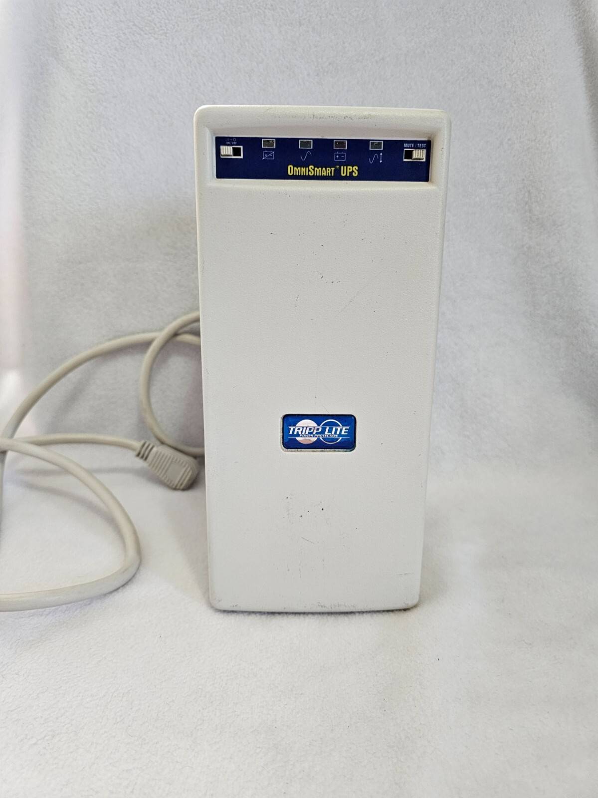 TRIPP LITE OMNI SMART 675VA 425W UPS OMNISMART 675 1440 WATTS Battery Backup