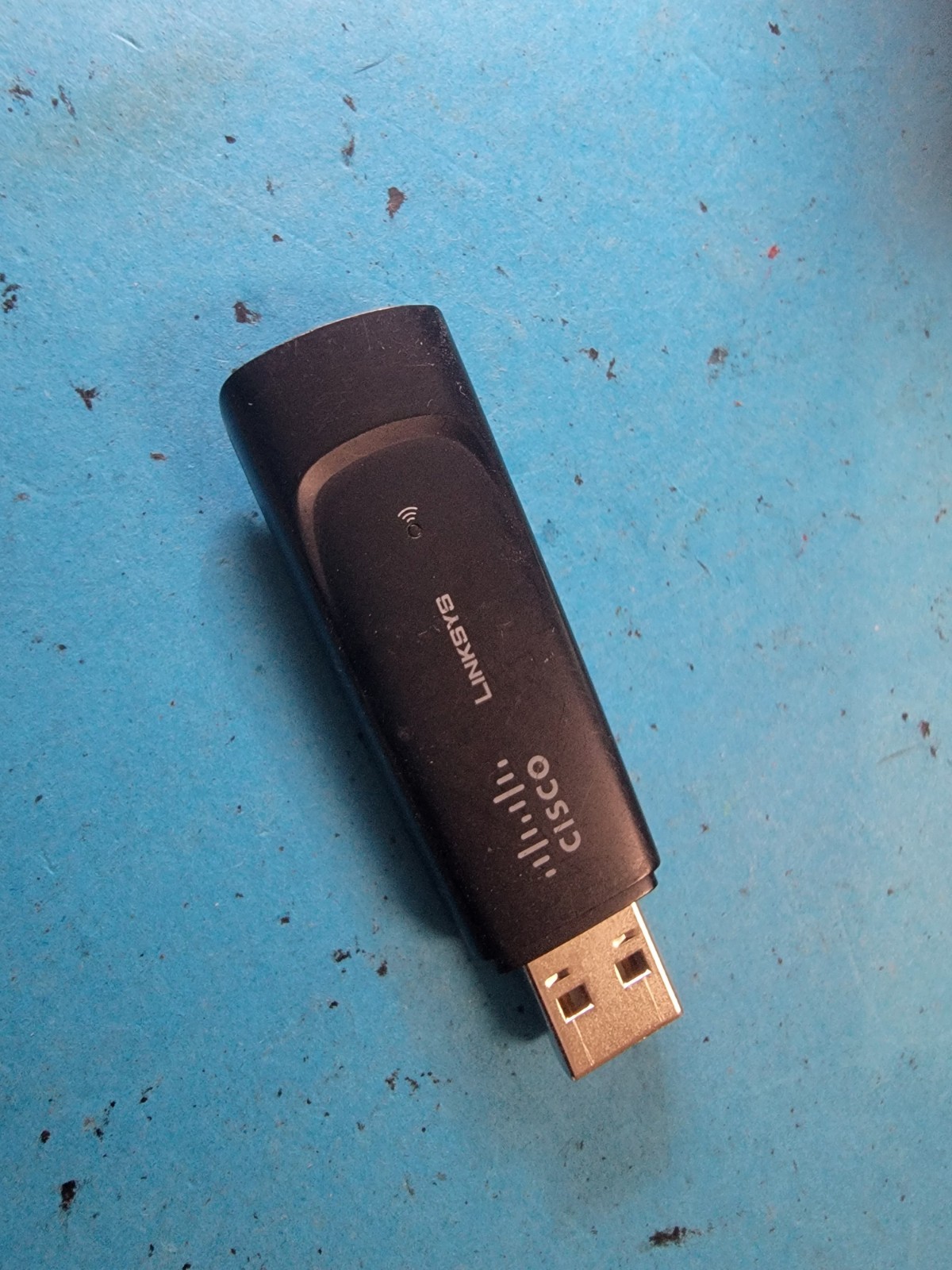Cisco Linksys WUSB54GC Compact Wireless-G USB Network Adapter Wi-Fi Dongle