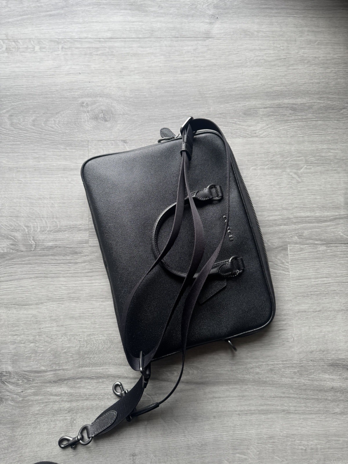 Coach Black Leather Briefcase for 15" Laptop Padded Partitions Solid