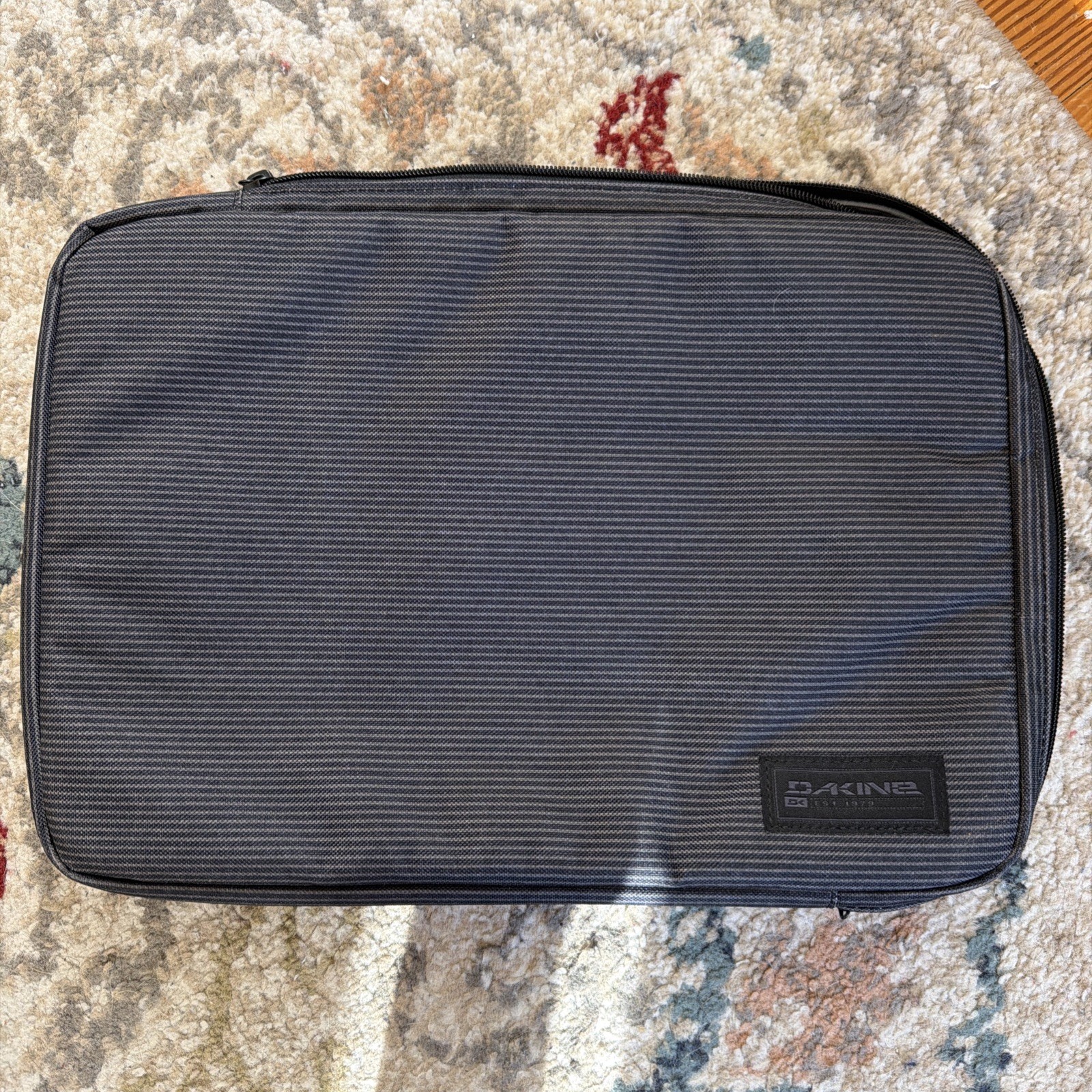 Dakine 14 Inch laptop Case Black Padded Pre Owned