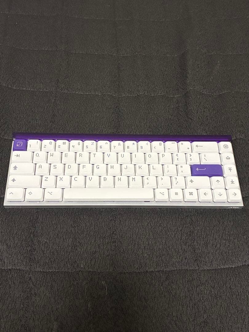 Melgeek MADE68 Air Wireless JP 68-Key Gaming Keyboard White Purple Used