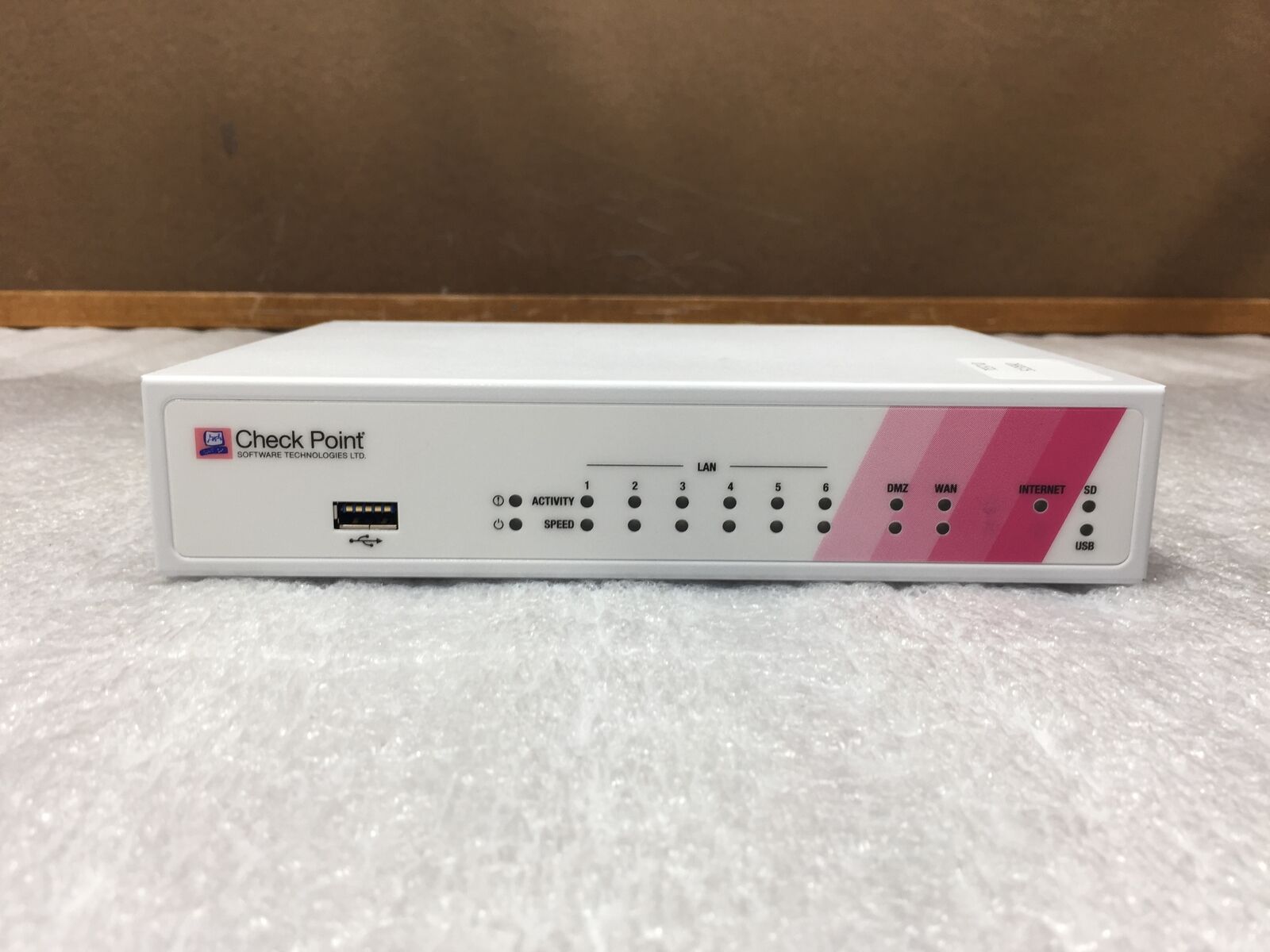 Check Point L-71 6 Port Gigabit Enterprise Firewall Security TESTED RESET