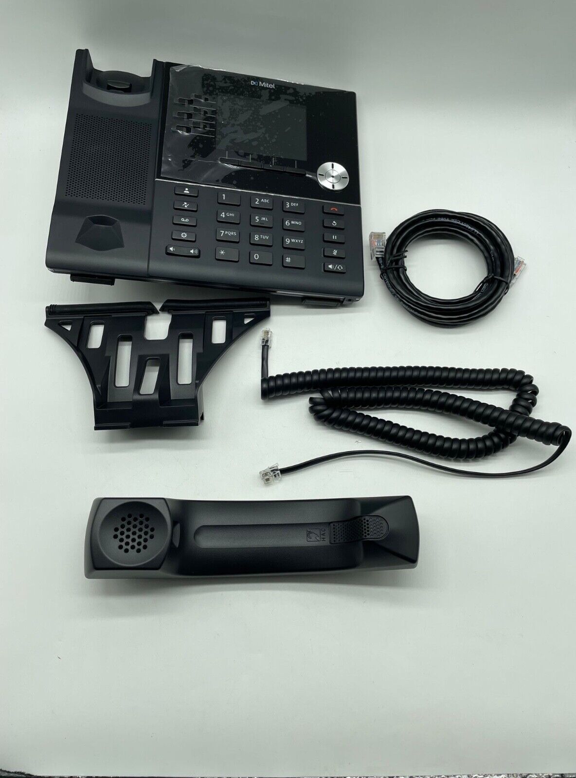 Mitel 6920 Gigabit IP Phone (50006767) - Brand New w/1 Year Warranty