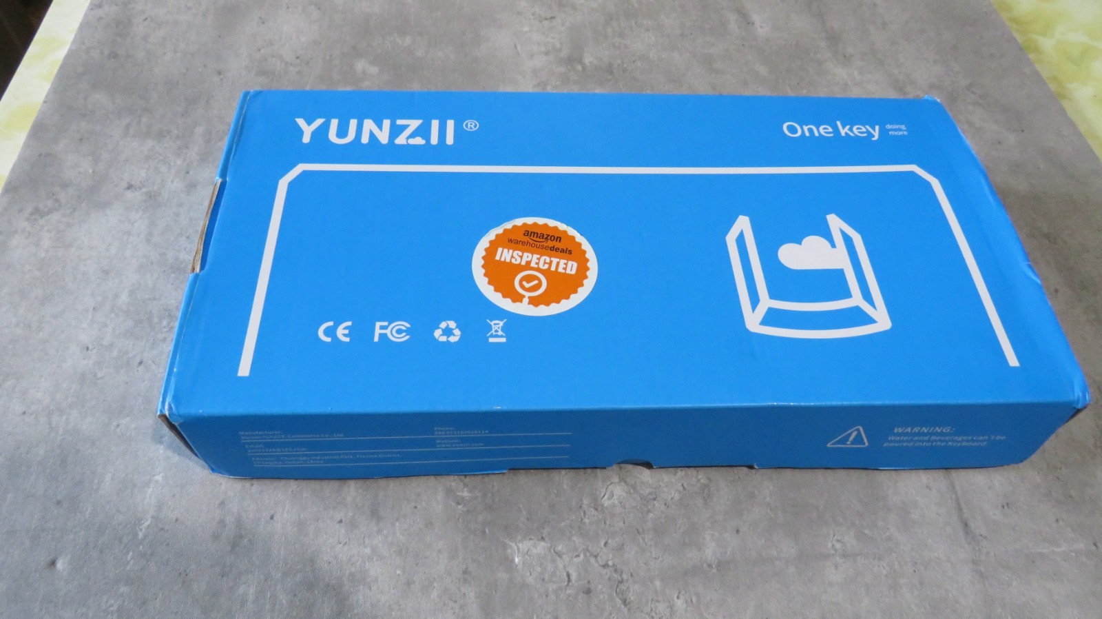 YUNZII Rainbow 84 84-Key RGB Hotswap Wired Mechanical Gaming Keyboard