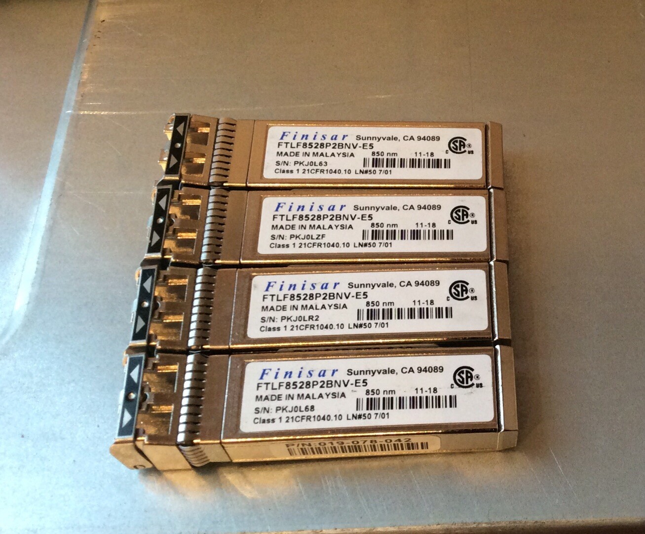 Finisar FTLF8526P2BNV-E5 Transceiver 16G FC LW 850nm SFP  (4 Lot)