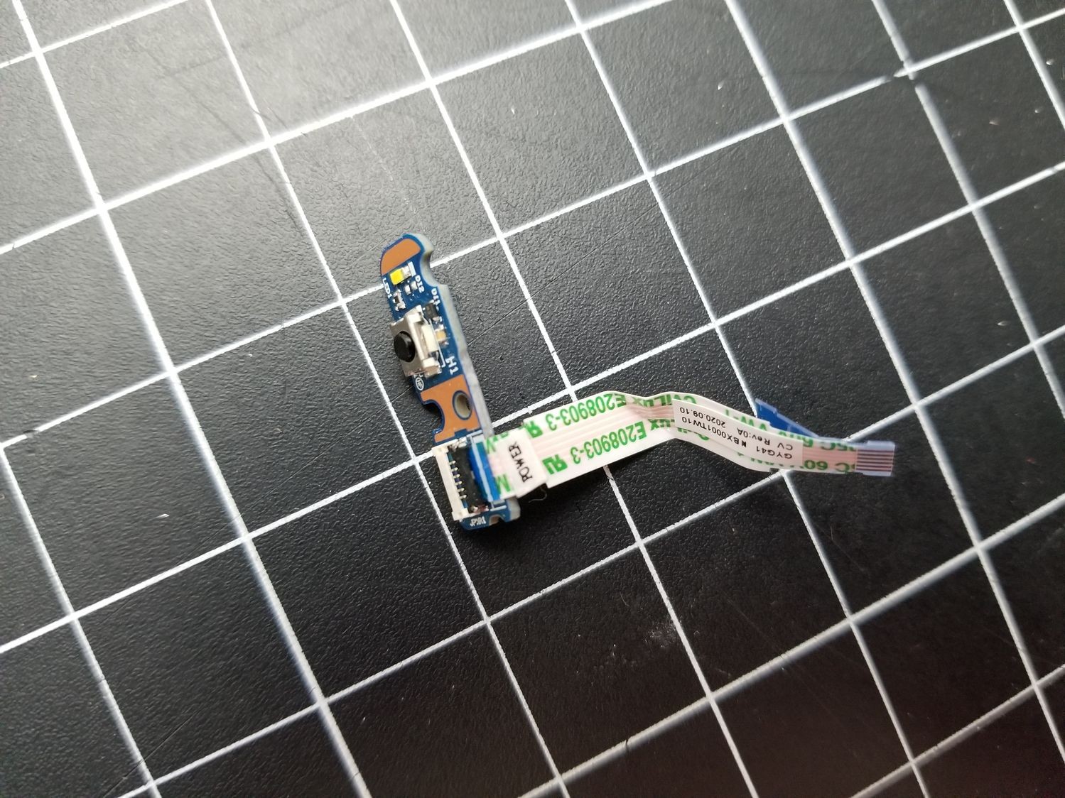 Lenovo Yoga 7 15ITL5 Power Button Board w/ Cable 5C50S25115