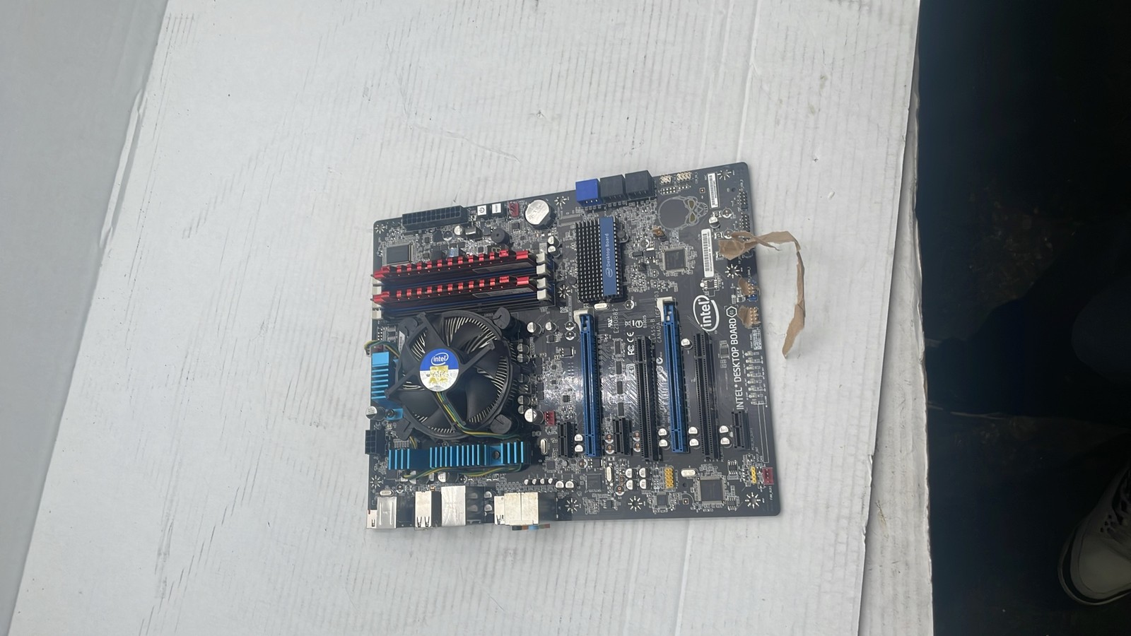 Intel DX58SO LGA 1366 Socket B X58 DDR3 DIMM ATX Desktop Board Motherboard
