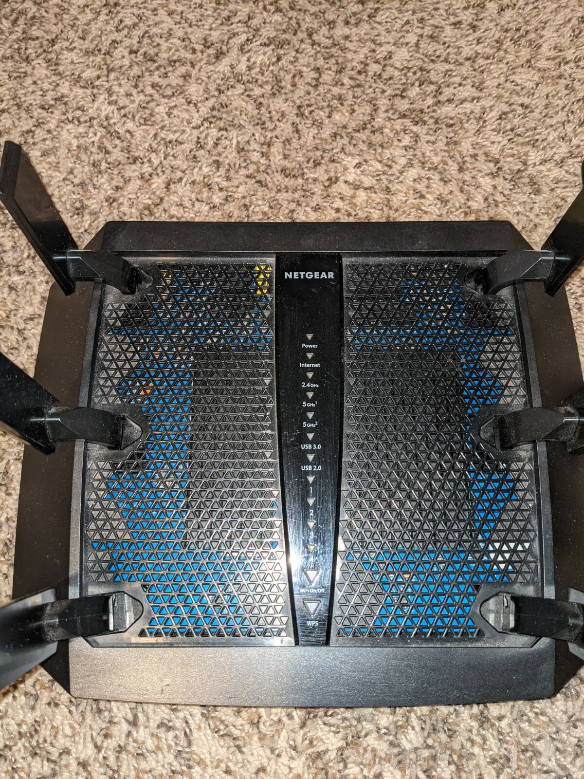 Netgear Nighthawk Bundle
