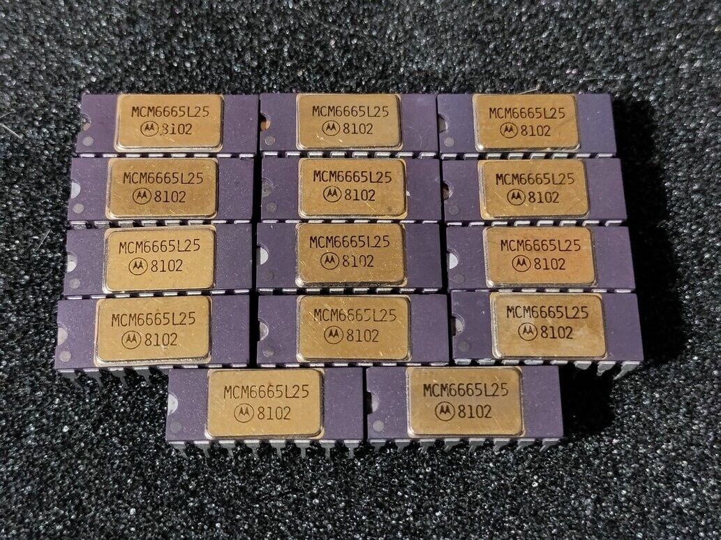 1x Vintage Rare IC Motorola MC6665L25