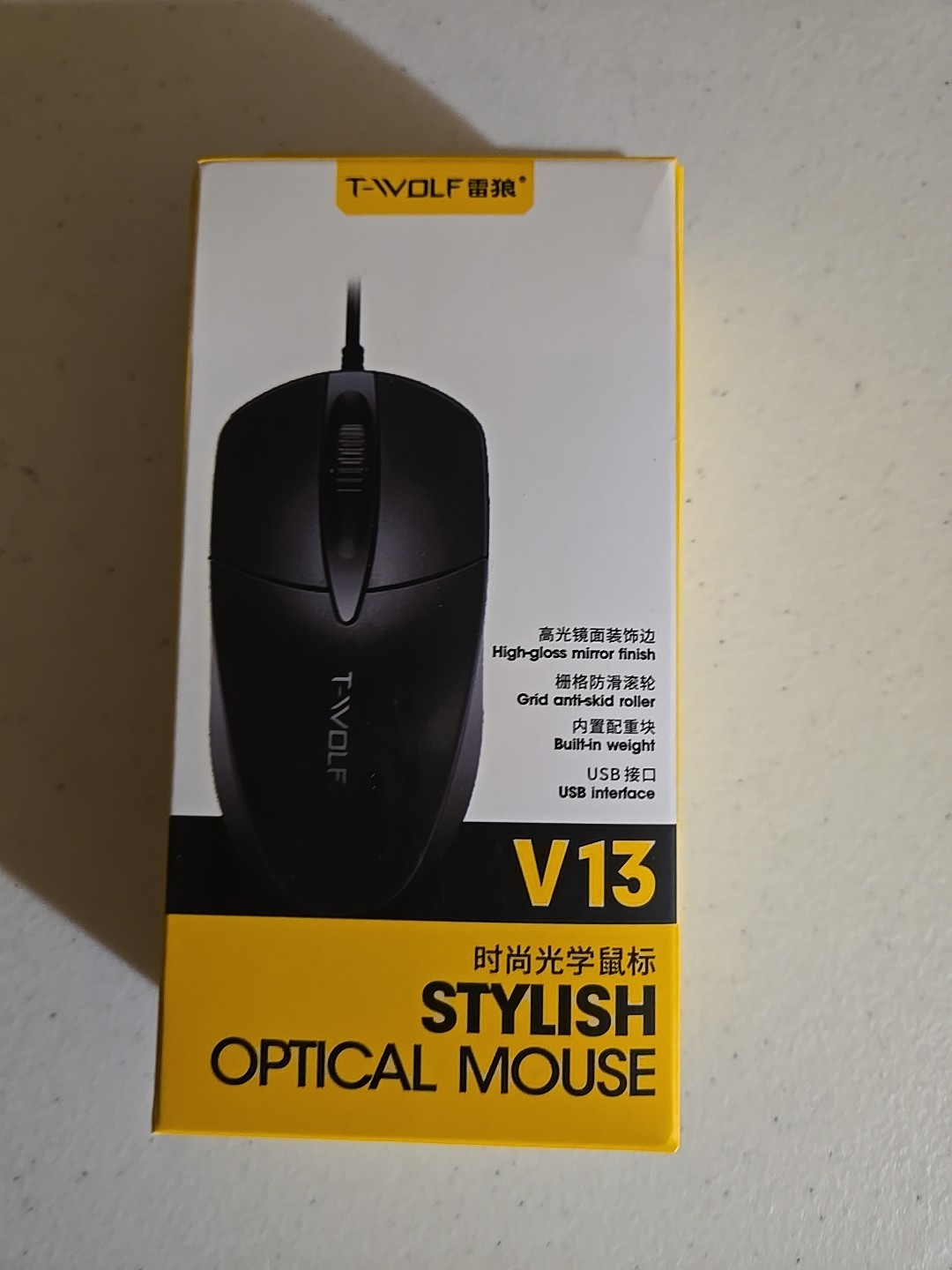 T-Wolf Stylish Optical Mouse V13 New In Box Unopened. 
