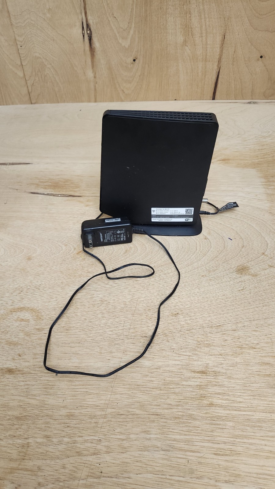 Verizon Fios G1100 Quantum Gateway Router Complete With Power Cord