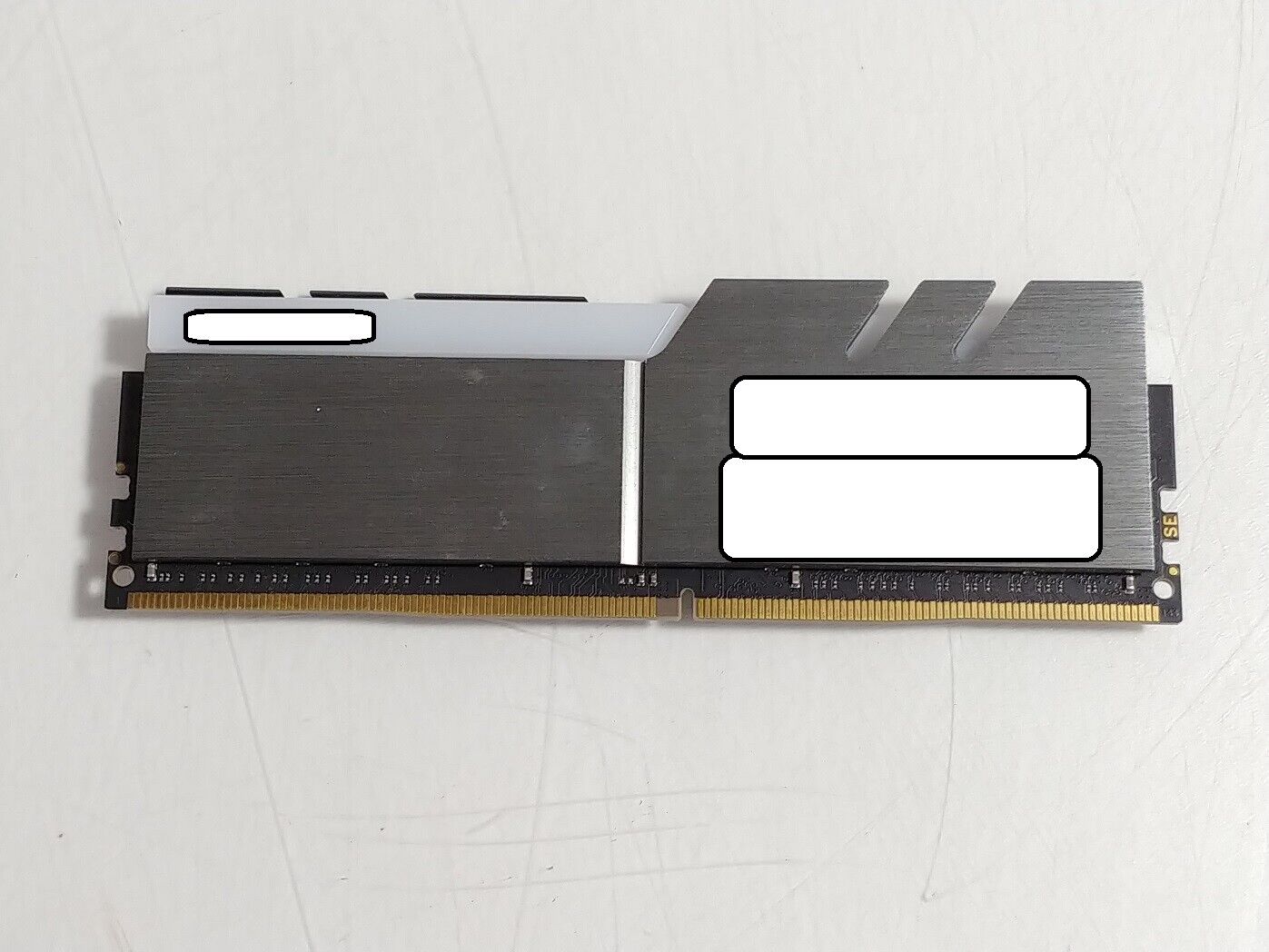 Mixed Brand 16 GB PC4-25600 (DDR4-3200) 2Rx8 DDR4 Shielded Desktop RAM