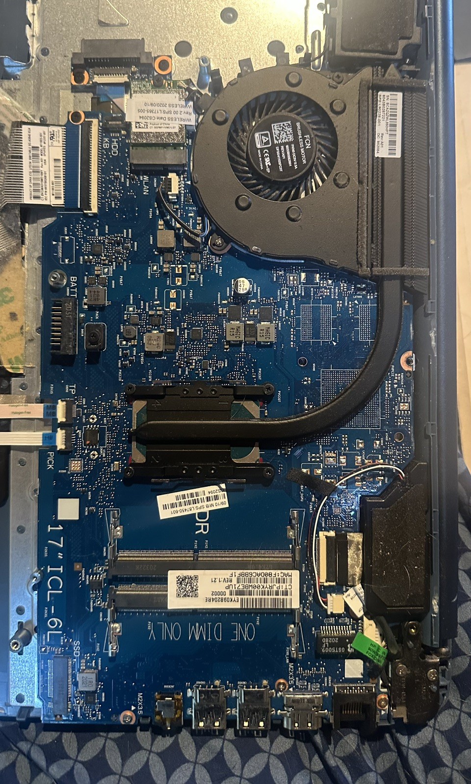 Hp lCL-6L SPS:L87451-601 Laptop Motherboard With CPU,wireless Card