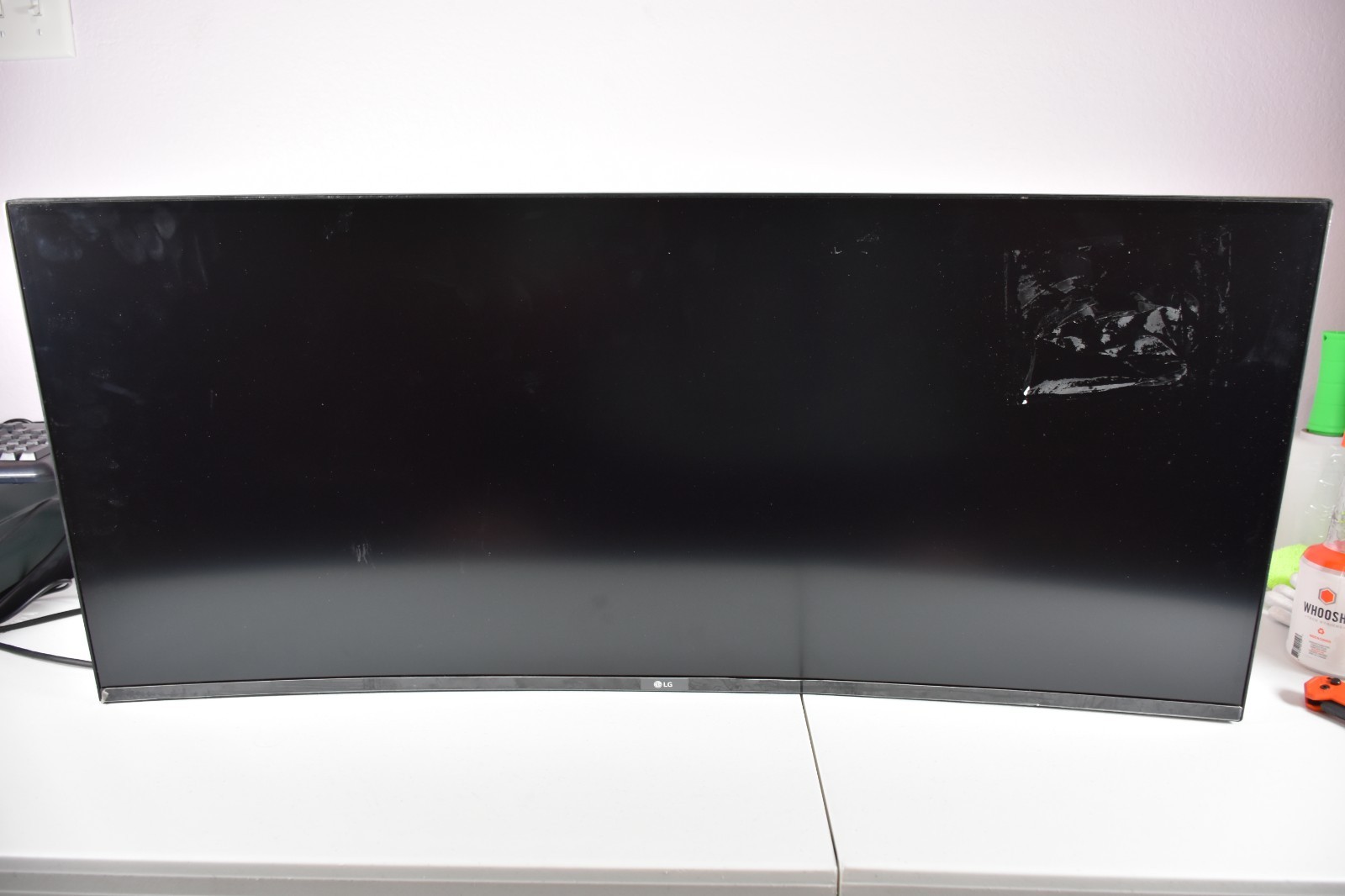 LG 38WN95C-W 38" Curved UltraWide Monitor Parts Only AS-IS No Stand