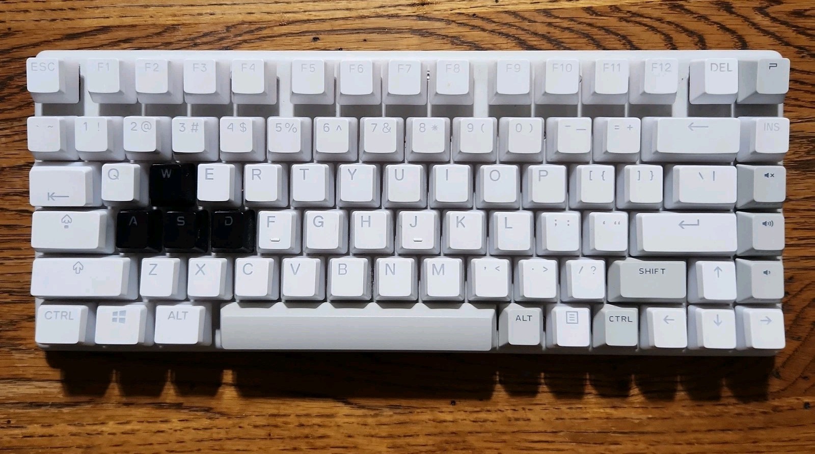 Alienware Pro 75% Wireless Mechanical Gaming Keyboard with RGB Back Lighting