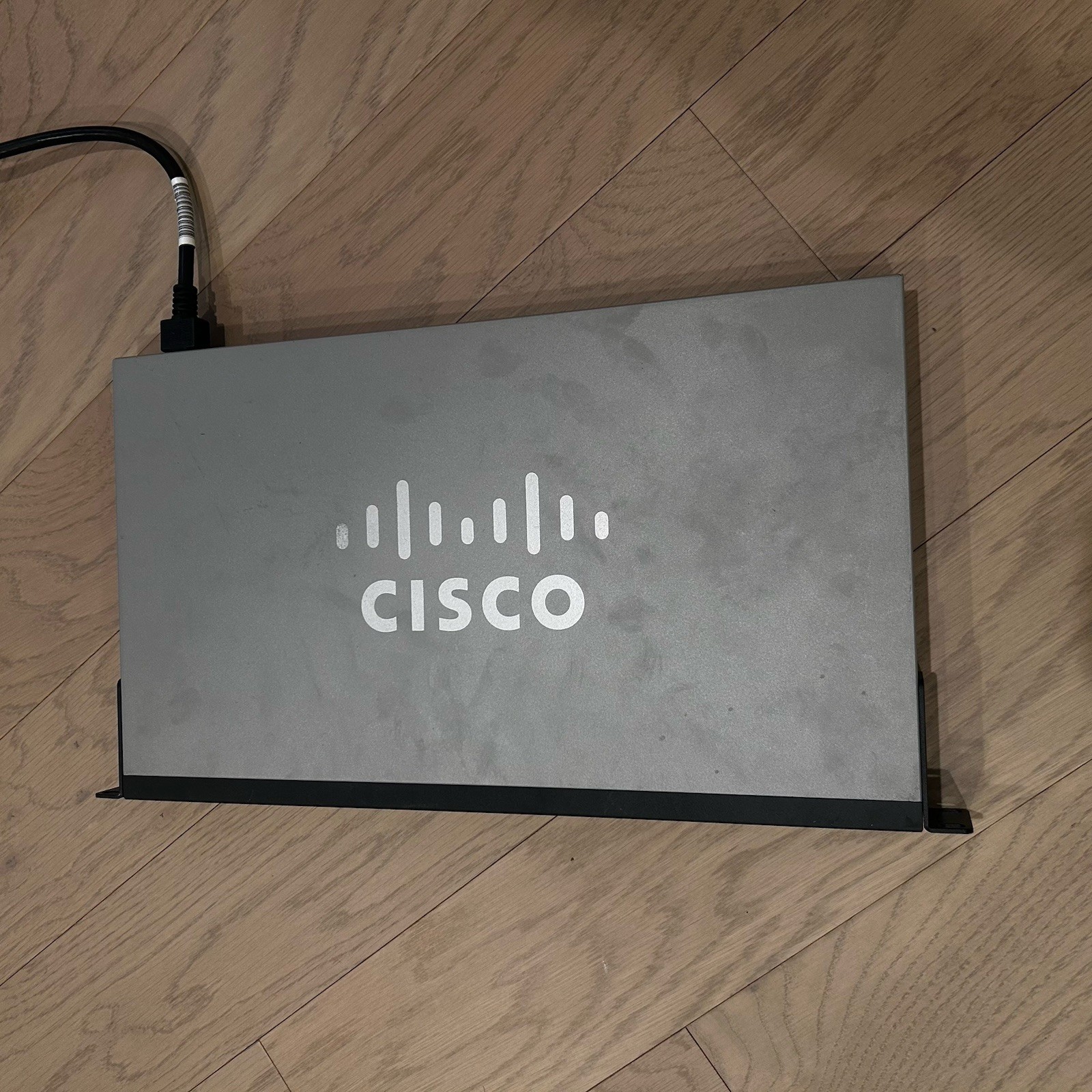 Cisco SF300-24P 24-Port 10/100 PoE Managed Switch