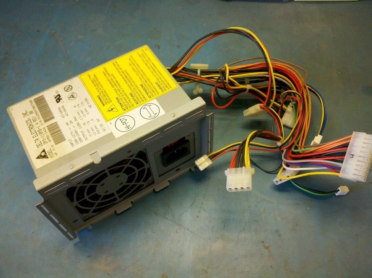 HP 0950-3426 Delta DPS-110MB-1 110W 20-Pin ATX Power Supply 100-240V PSU