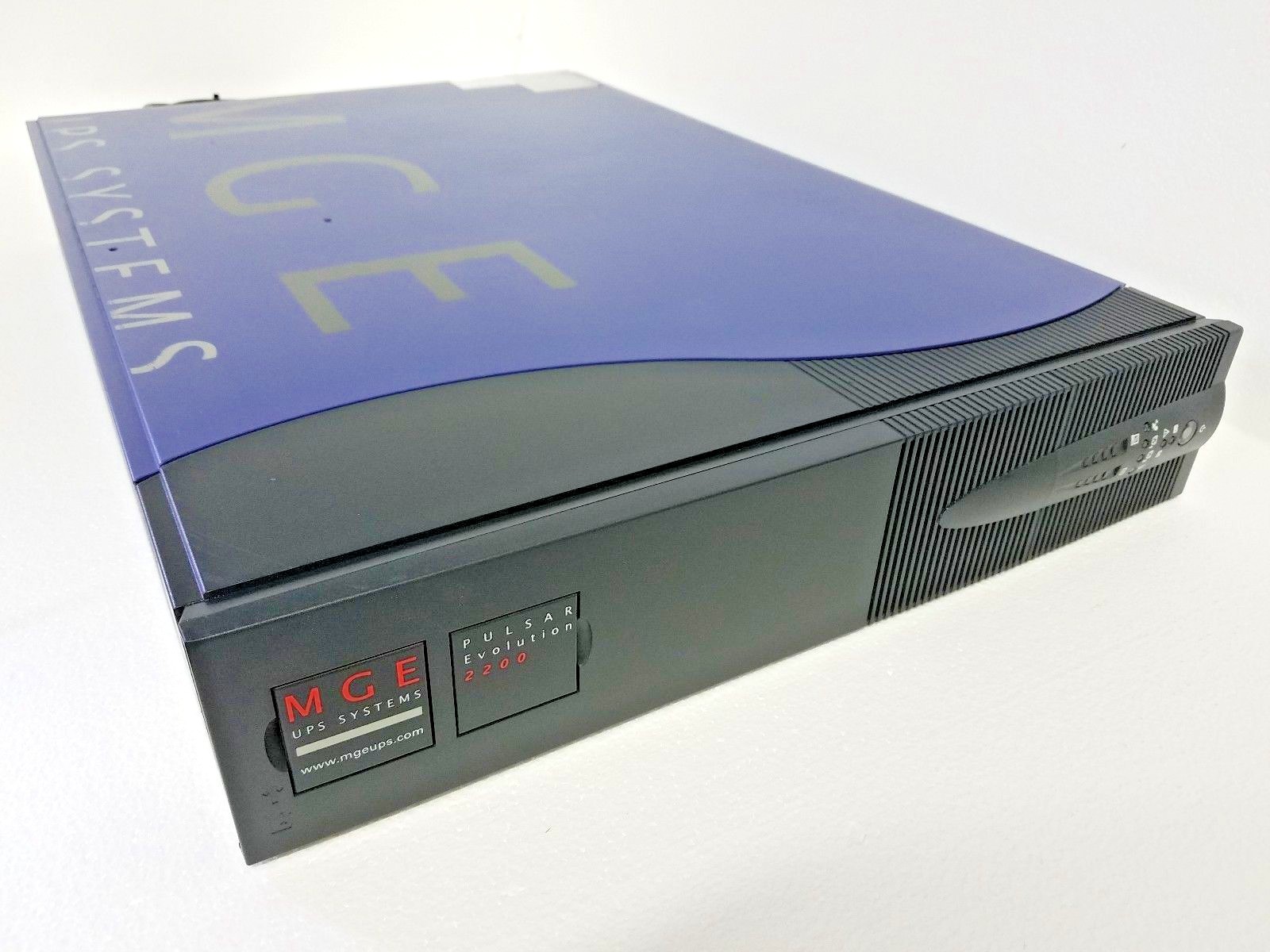 MGE UPS Systems Pulsar Evolution 2200 Rack Mount - No Batteries