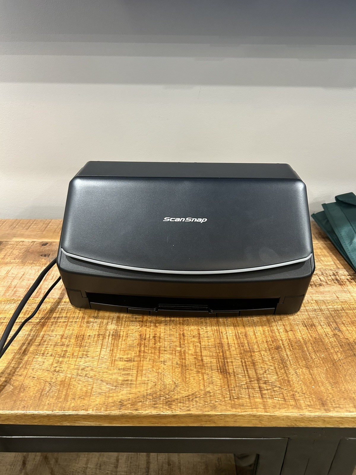 Fujitsu ScanSnap iX1600