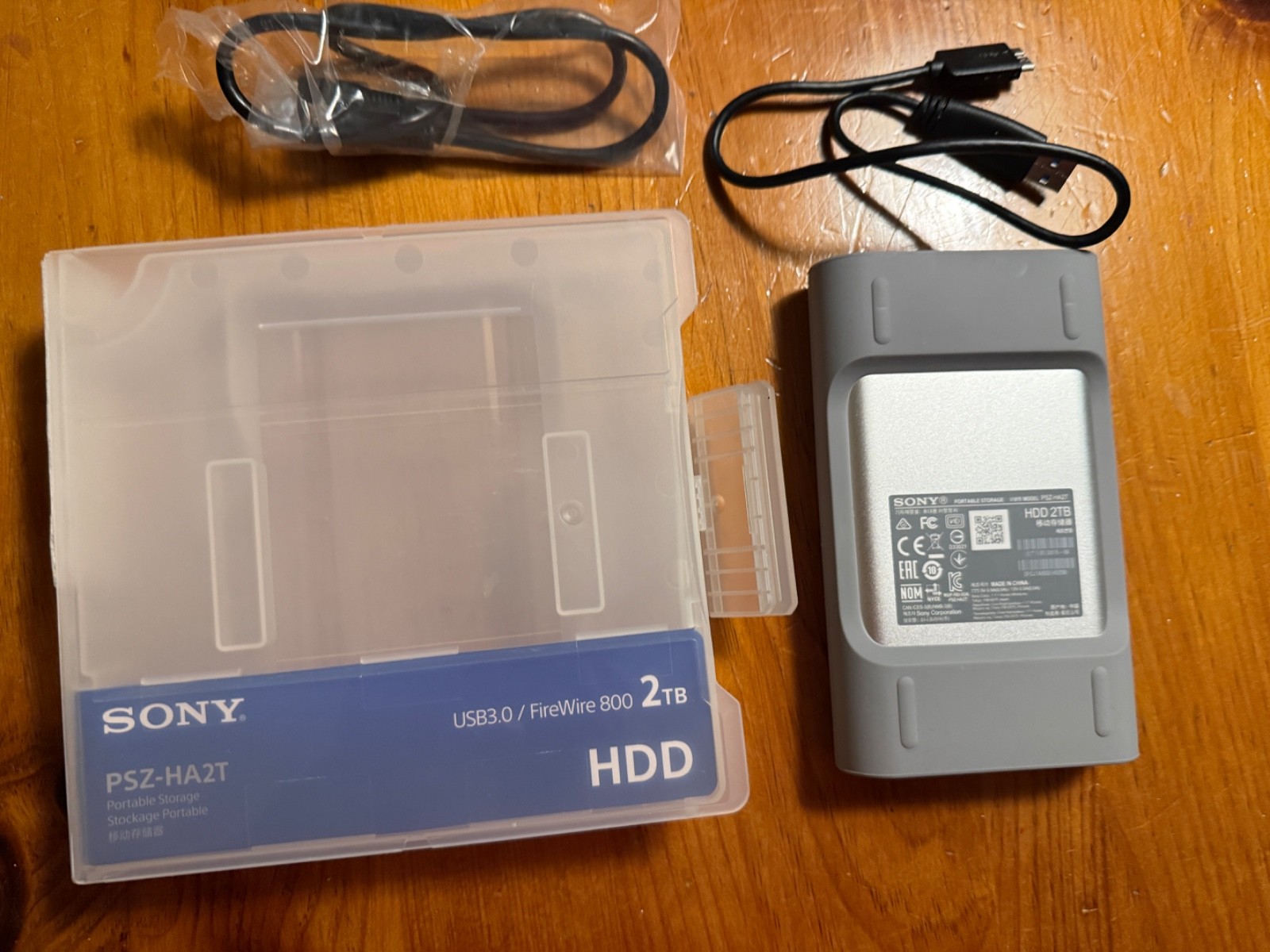 Sony PSZ HA2T 2TB Portable Hard Drive  w/ Thunderbolt USB 3.0 and Firewire 800
