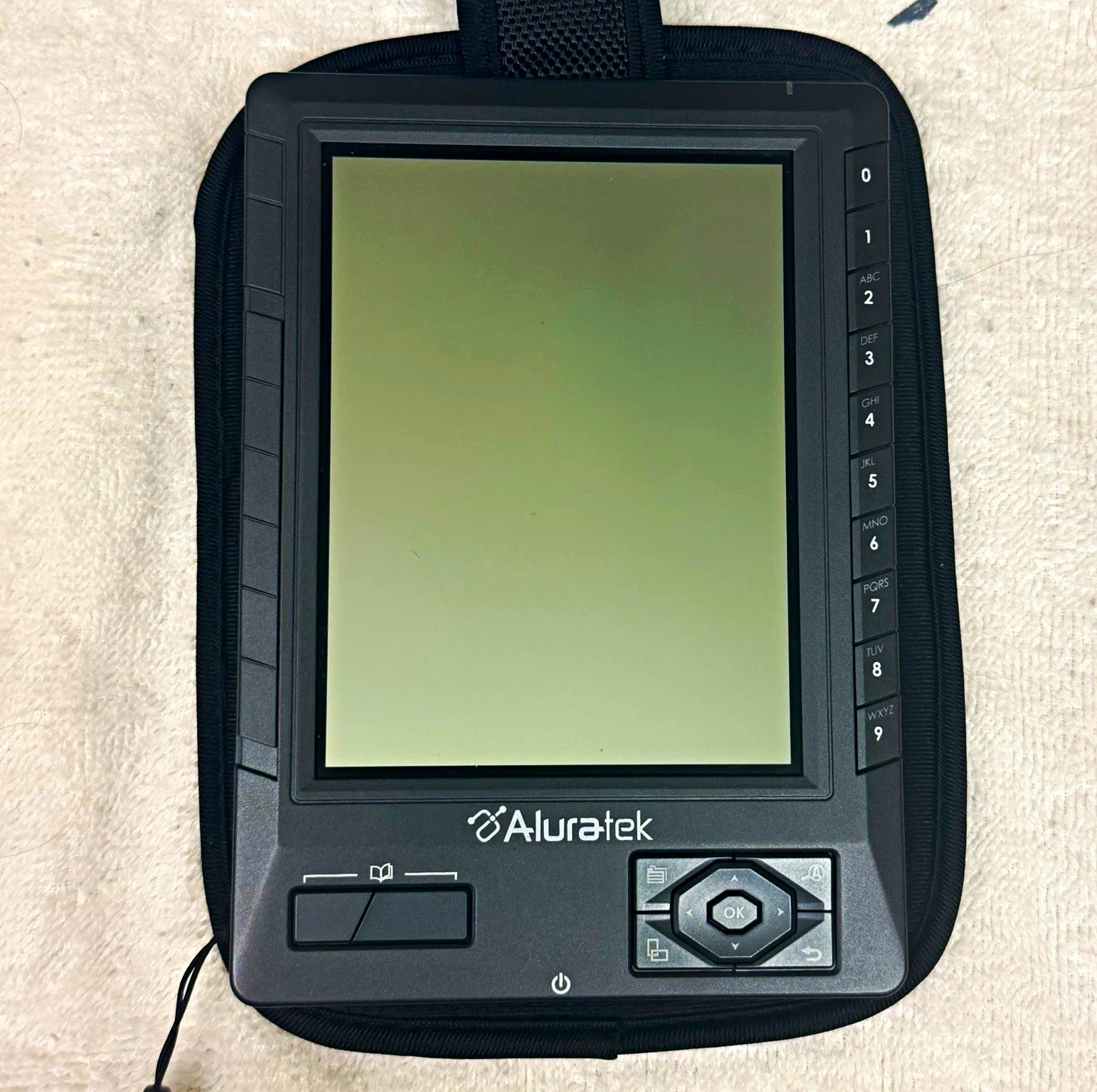Aluratek Libre Pro AEBK01F 8GB Wi-Fi 5in Open Box PC