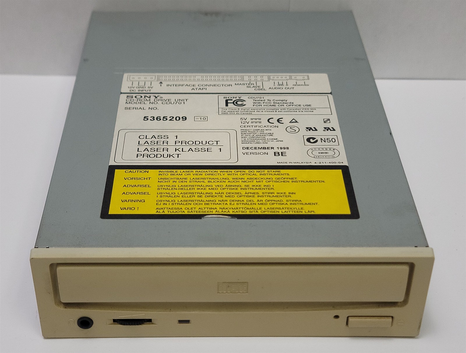 Sony CDU701 CD-ROM 5.25" Drive, PATA/IDE/40-Pin, tested w/pics