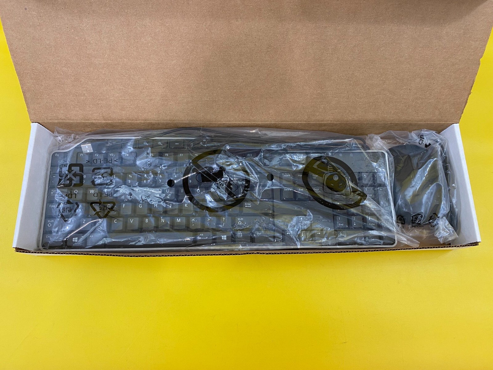 Dell KB522 Wired 104-Key Business Multimedia Keyboard + Dell Mouse MS116