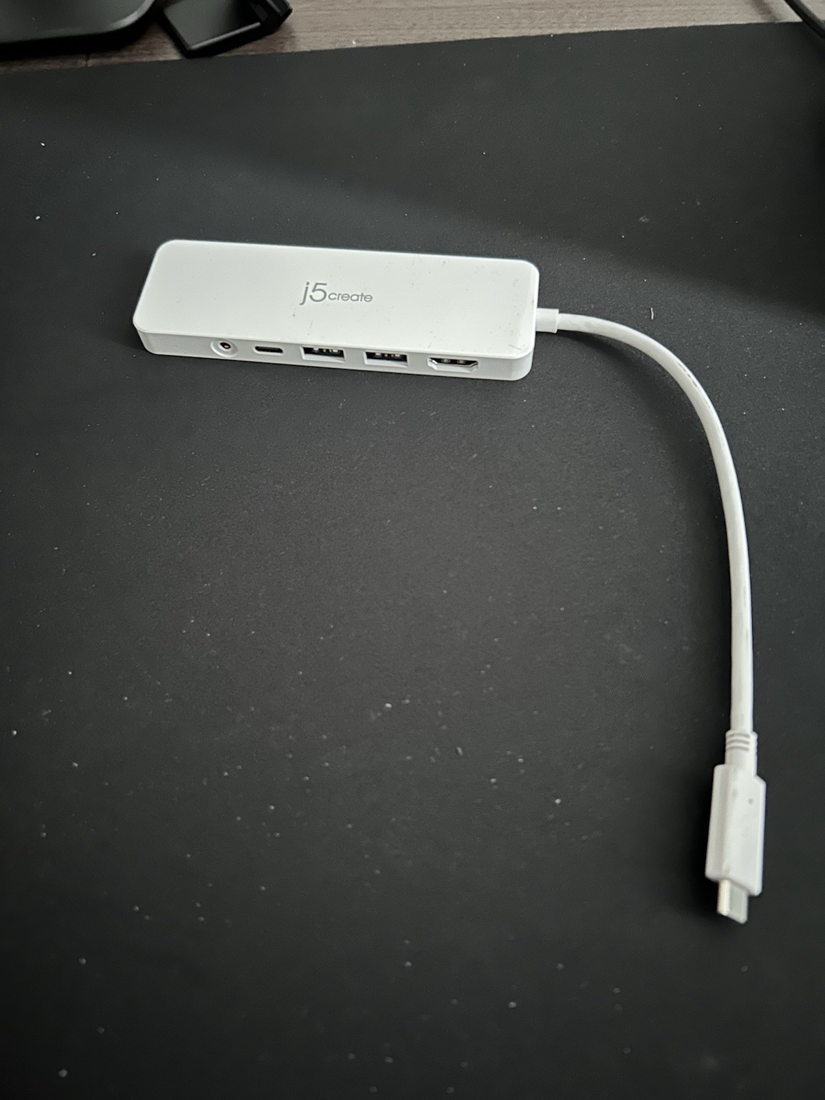j5create JCD373 USB-C Hub Adapter HDMI USB 3.0 USB-C Portable White