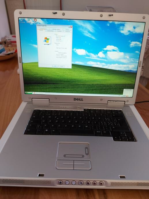 HUGE SCREEN GAMER Dell Inspiron 9200 Laptop XP,  Office 2010 SSD NewBatWrksGr8