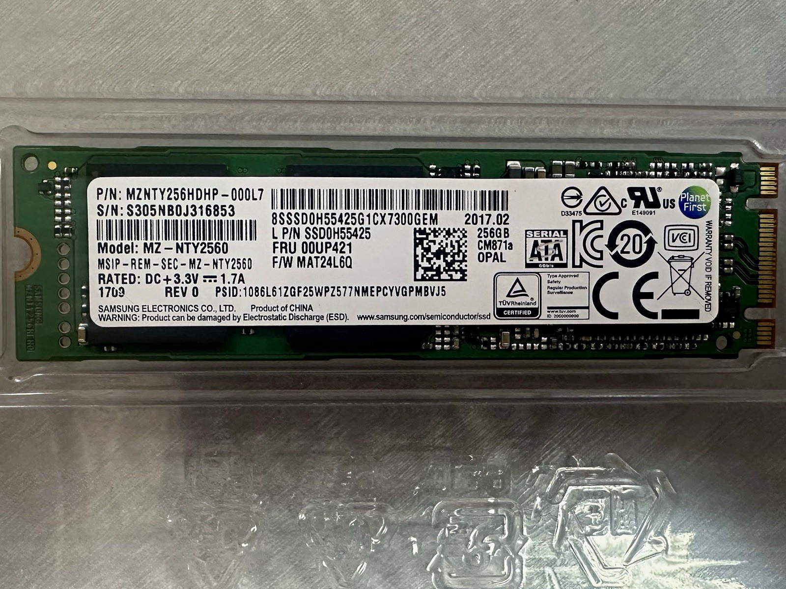 Samsung MZ-NTY2560 256GB M.2 NVMe PCIe Internal SSD MZNTY256HDHP-000L7