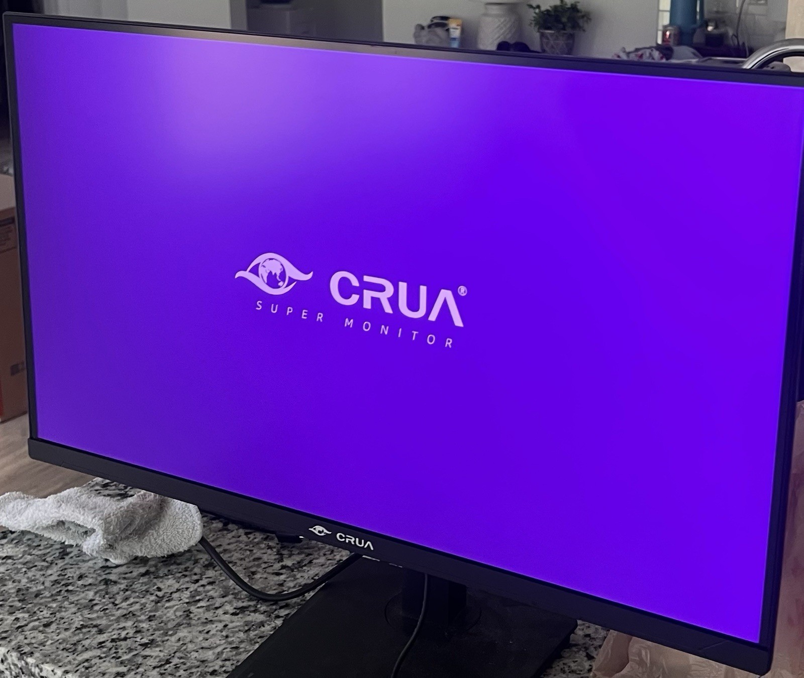 CRUA 27" Curved Gaming Monitor 240 hertz