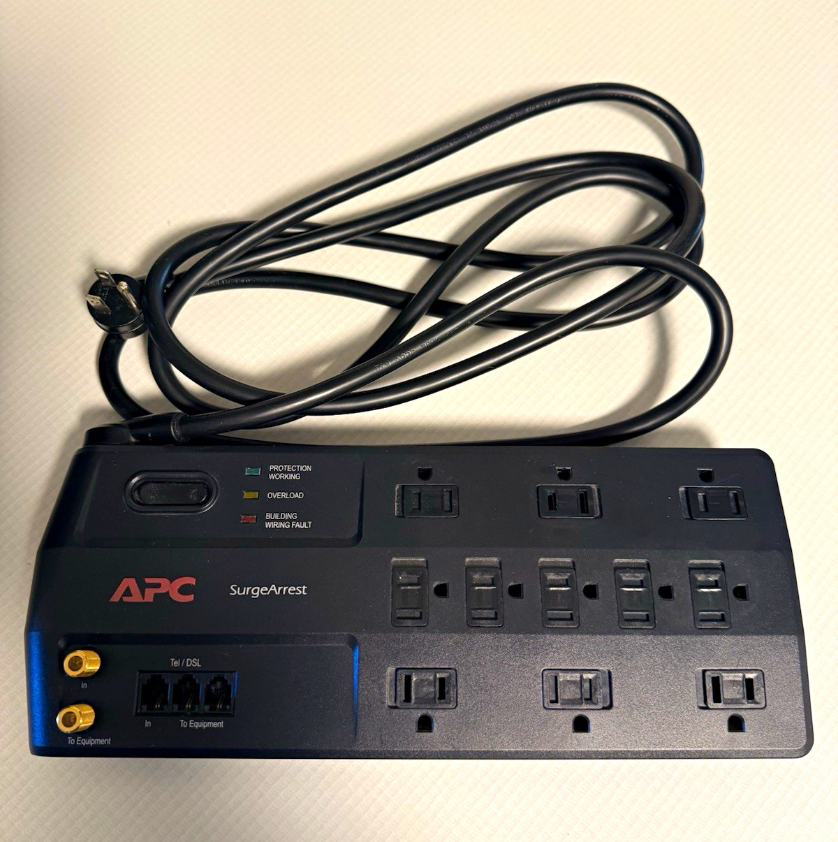 APC SurgeArrest P11VT3 Surge Protector 11-Outlet 8ft Cord 3020J 15A