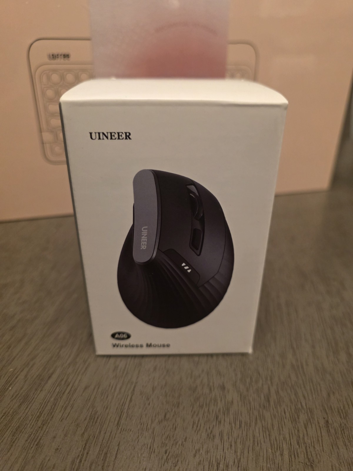 UINEER A06 Vertical Wireless Ergonomic Optical Mouse 6-Button Pink