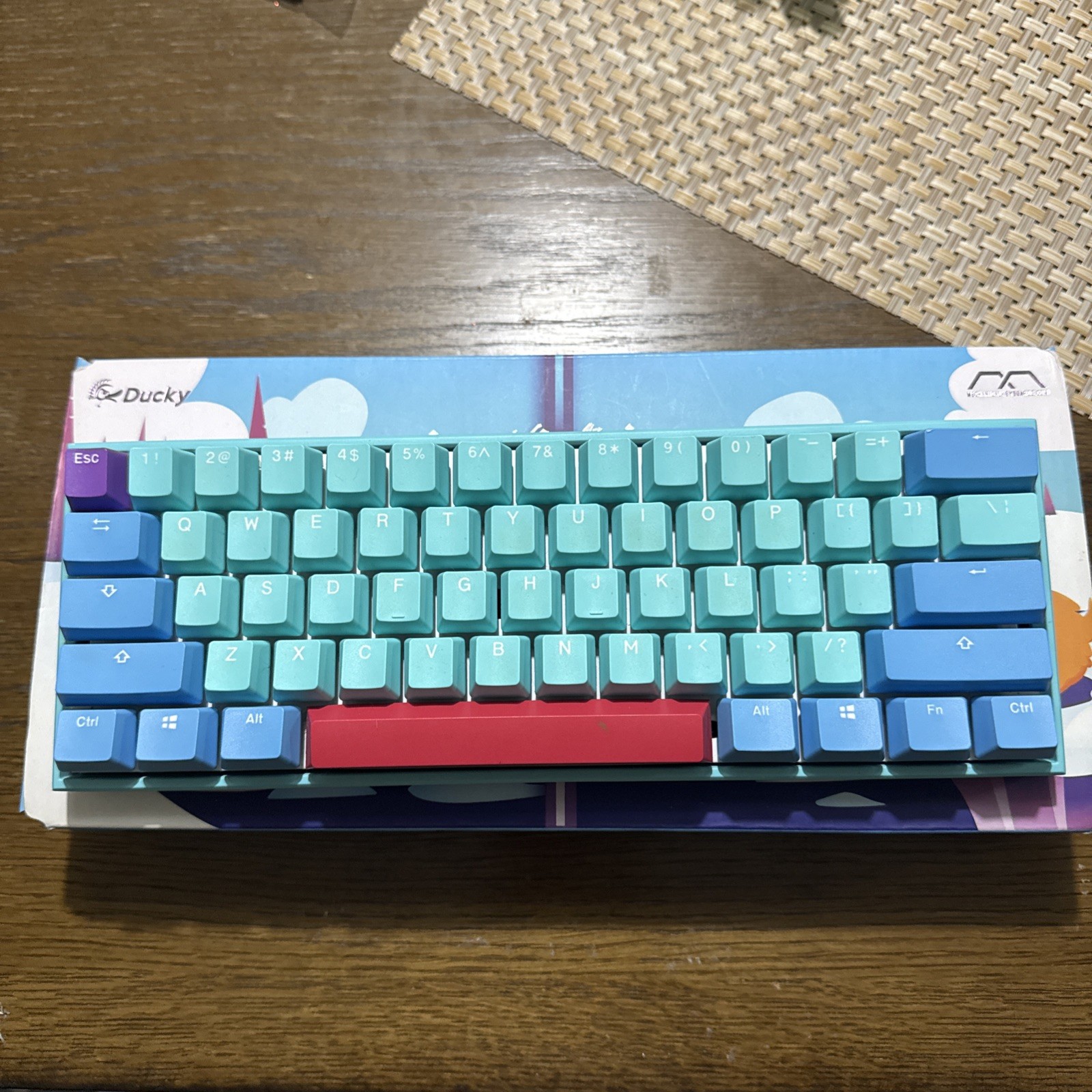 Ducky Frozen Llama SF 65% keyboard with Cherry MX Red Switches