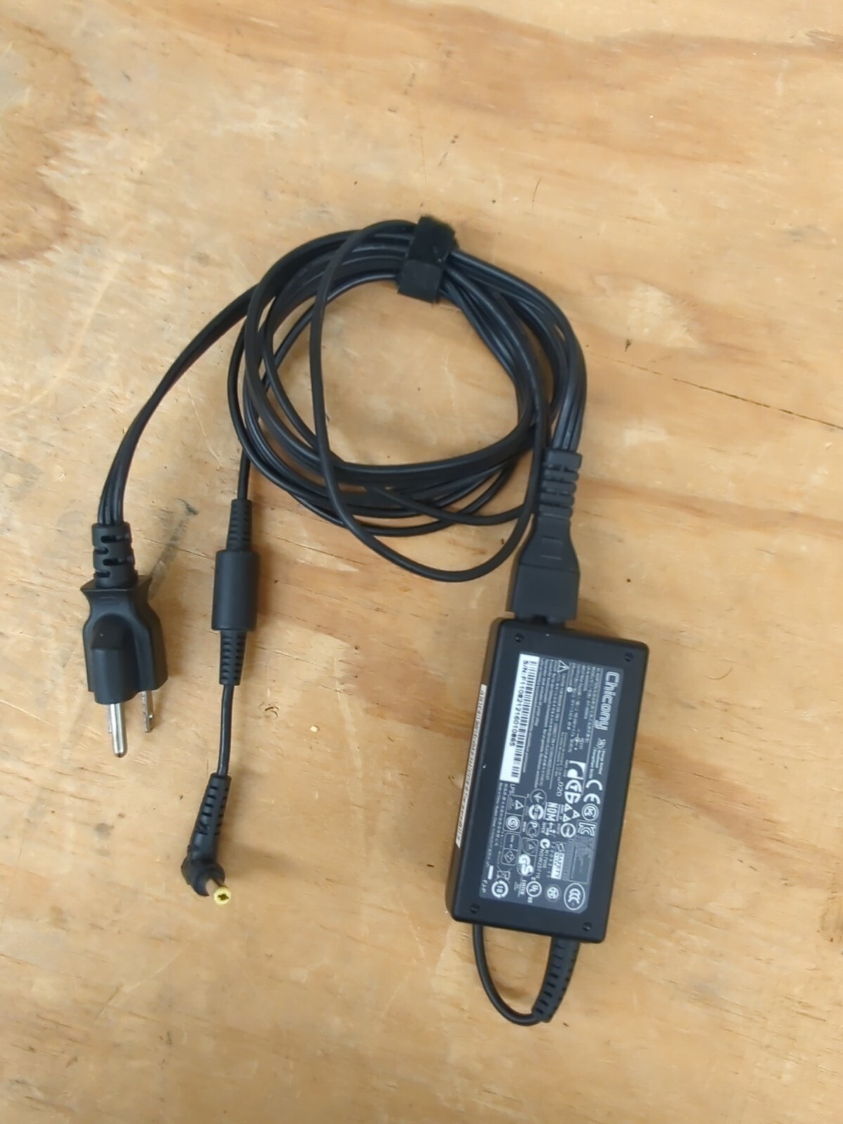 740 - Used Working Chicony OEM Power Supply A11-065N1A 65W