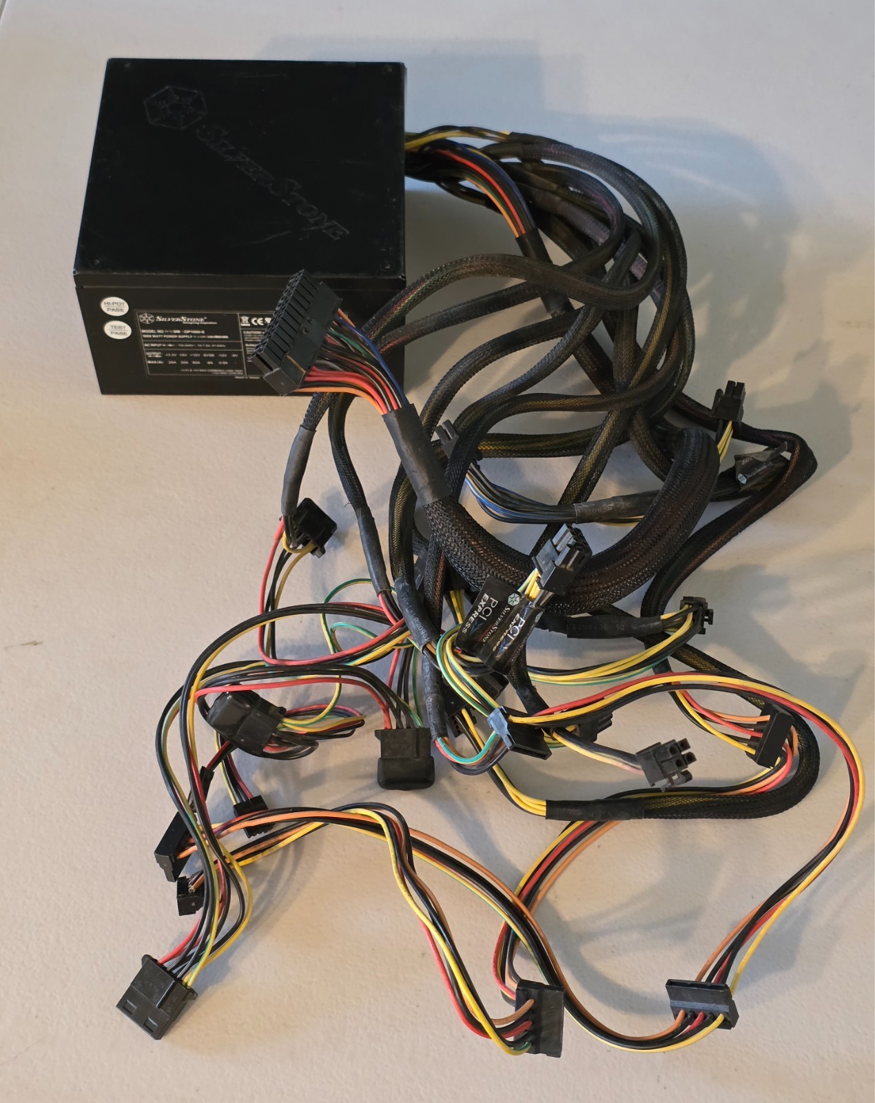TESTED SilverStone 1000W, ATX, single +12V rails with 83A output OP1000-E RARE