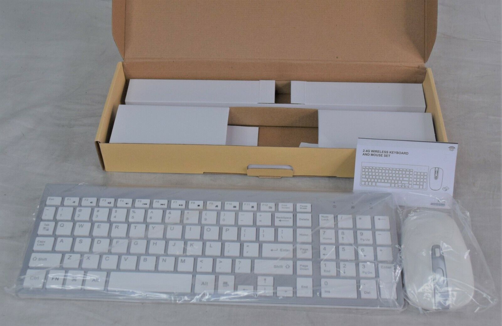Cimetech KF-10+TM002 Silver/White 2.4 Ghz Wireless Keyboard And Mouse Set