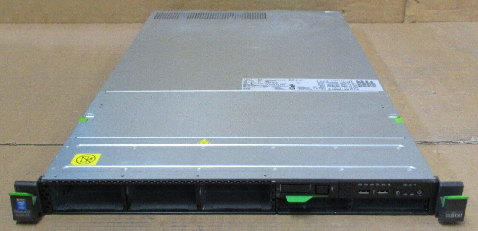 Fujitsu PRIMERGY RX200 S8 2x 6C XEON E5-2630L v2 48GB 8x 2.5
