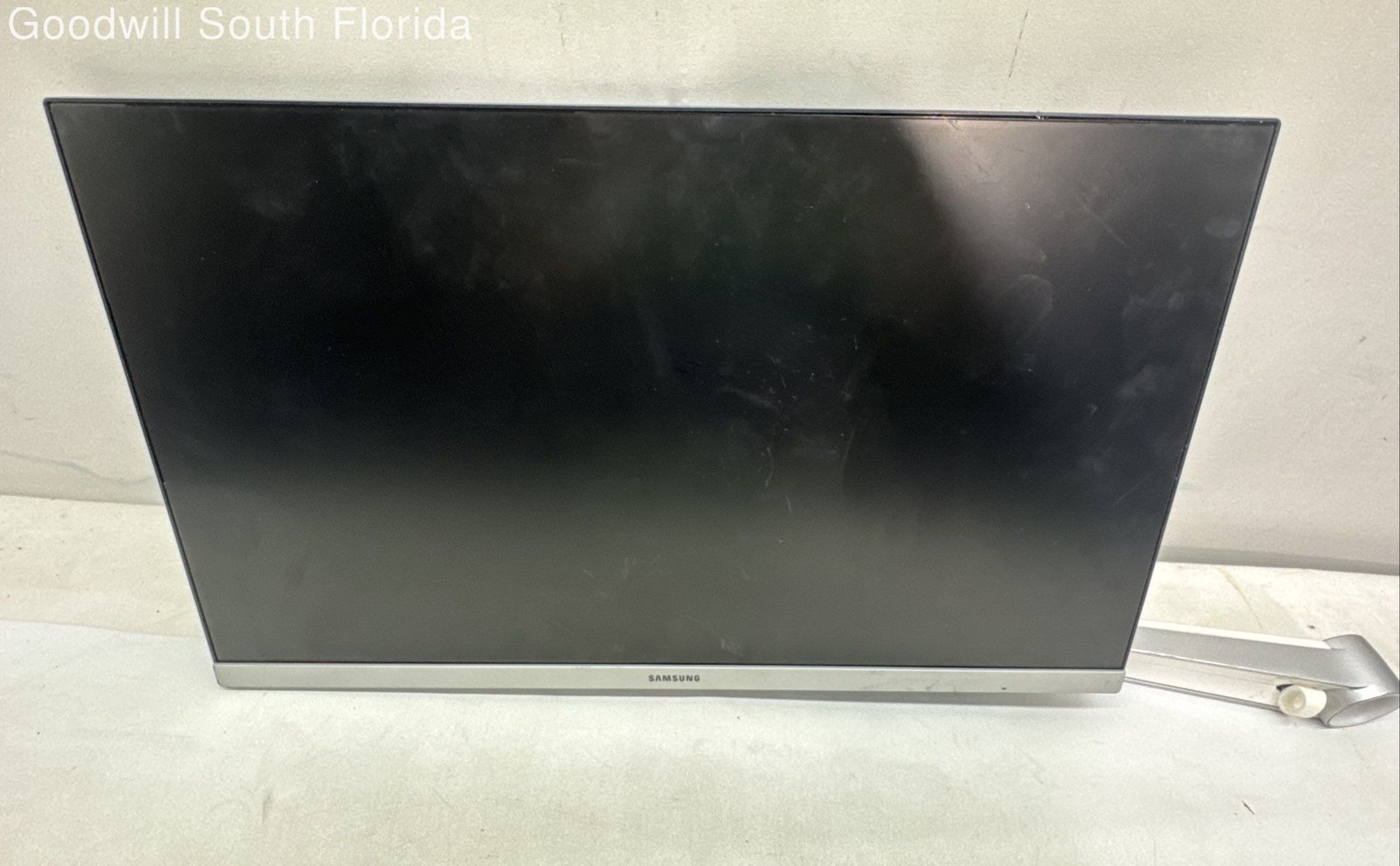 Samsung Model S24R35AFHN Black 24-Inch LED Color Display Monitor Unit Untested