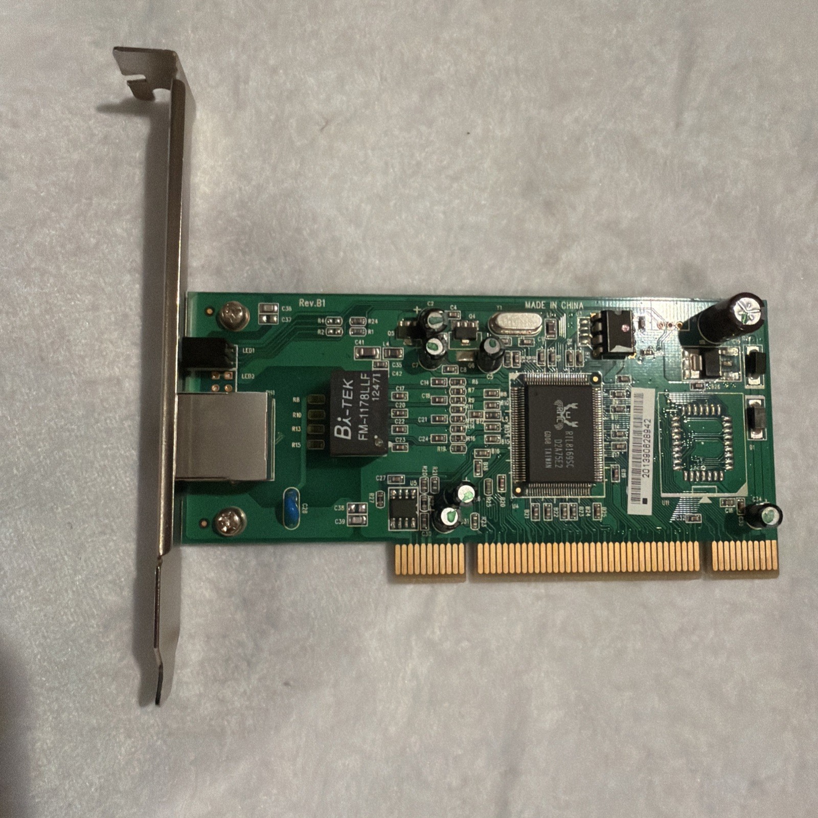 TRENDNET TEG-PCITXR GIGABIT PCI ETHERNET NETWORK ADAPTER CARD 10/100/1000