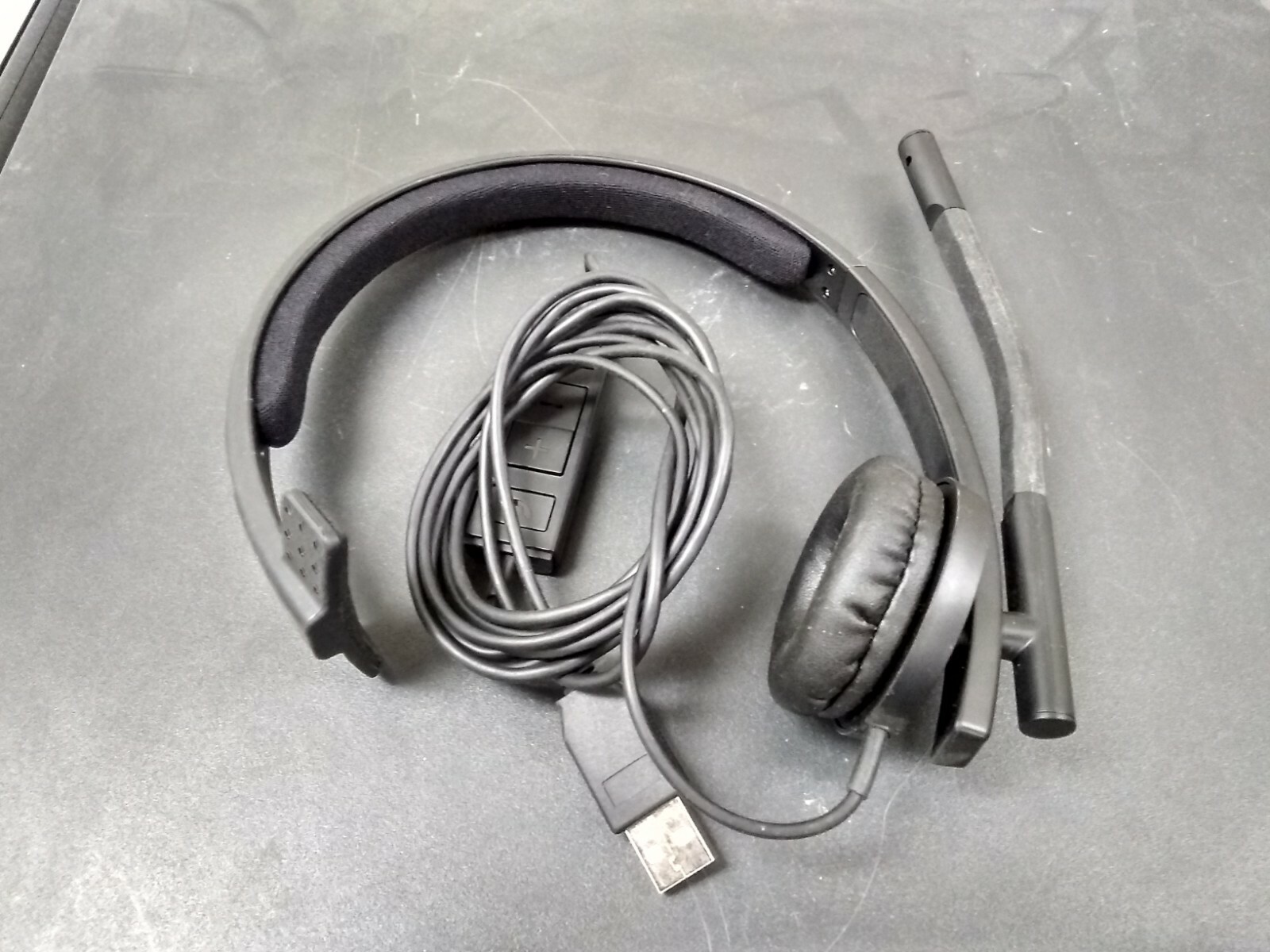 Logitech H570e USB Mono Headset A-00063 881-000229